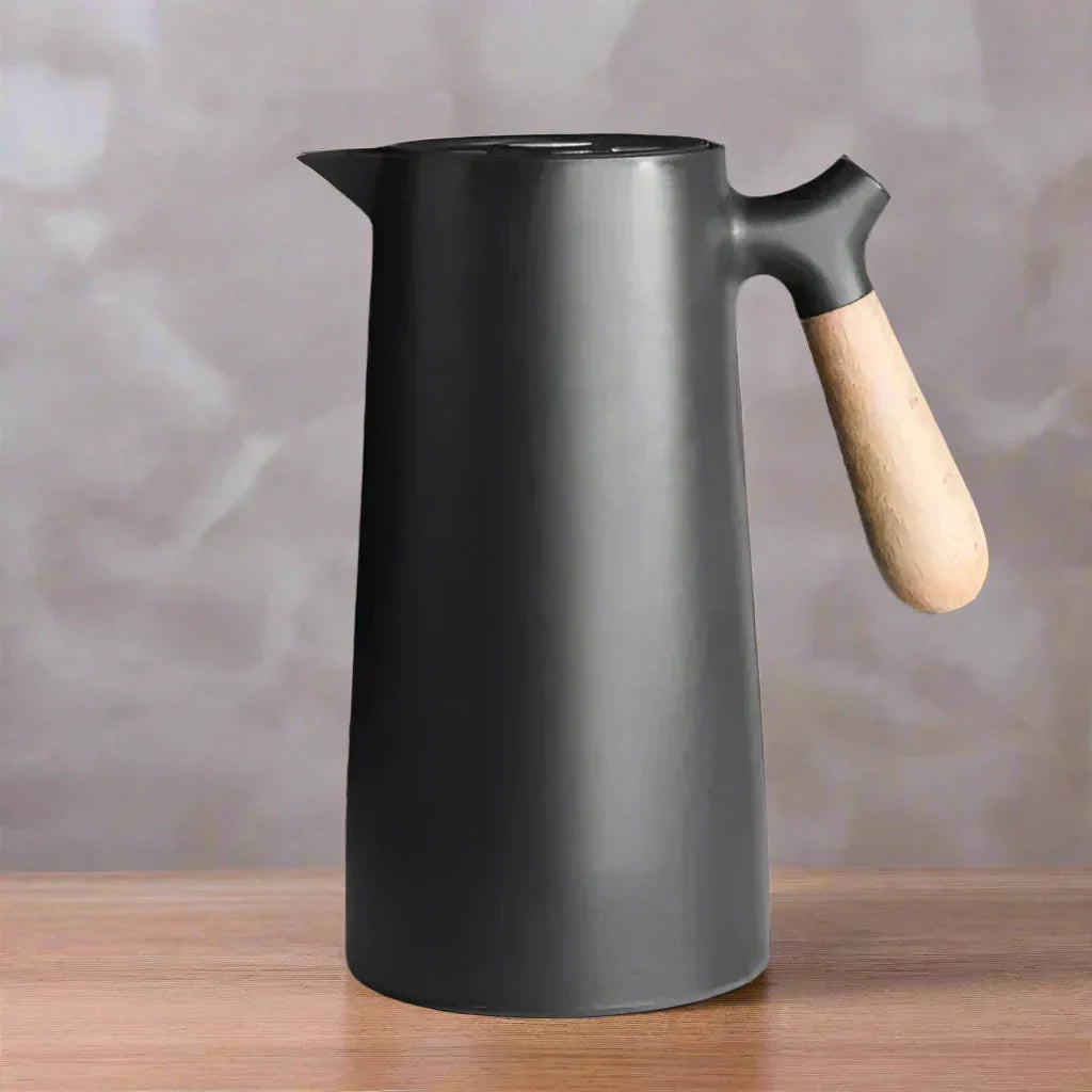 NordicTherm - Stylische Thermosflasche mit langanhaltender Wärme- und Kälteisolierung