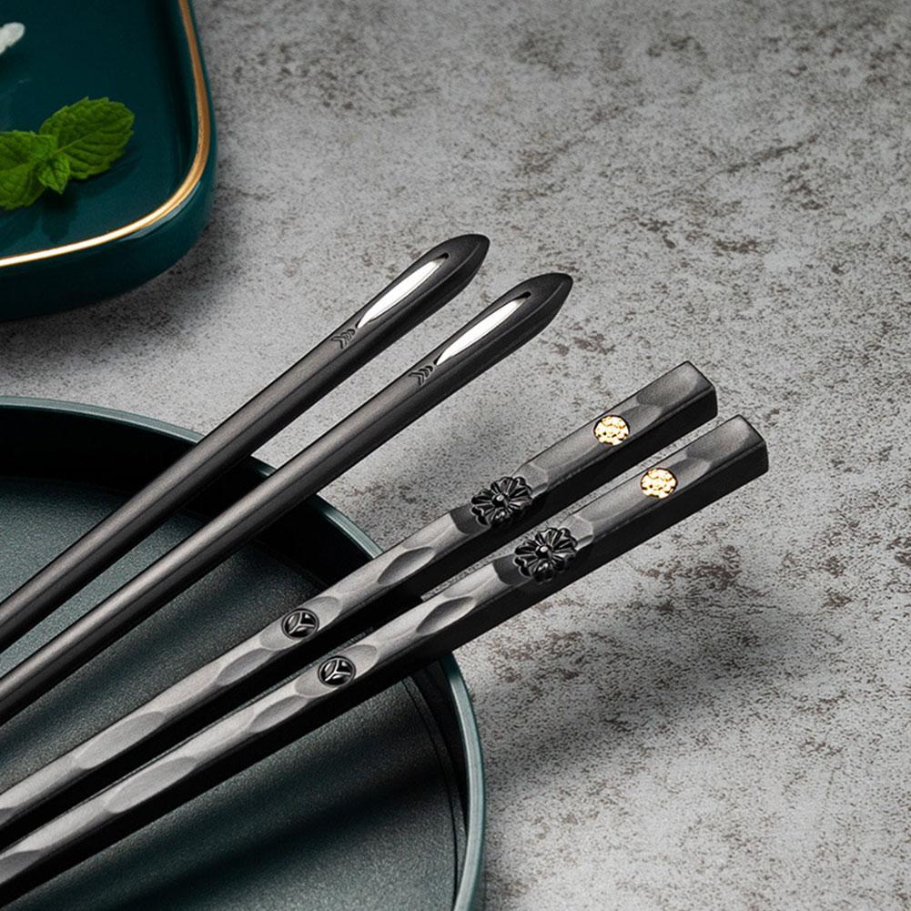 Ripob | DineLux – Luxuriöses Essstäbchen-Set mit Raffinierten Designs (5 Paare)